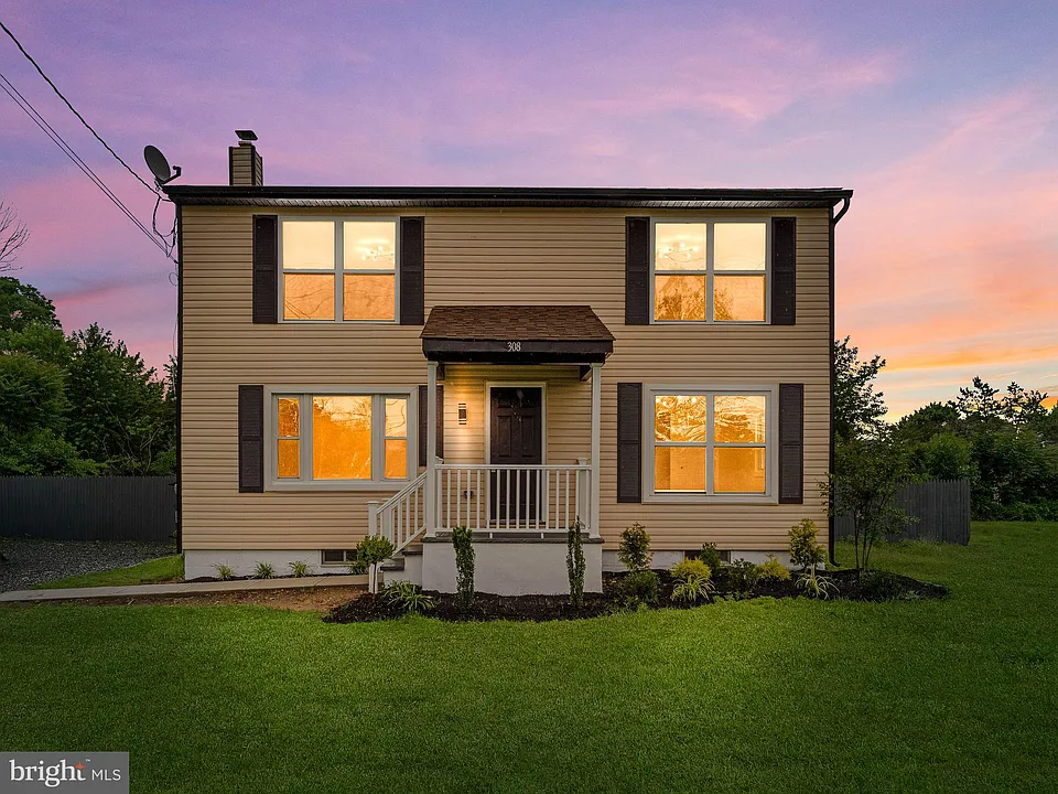 308 Delsea Dr