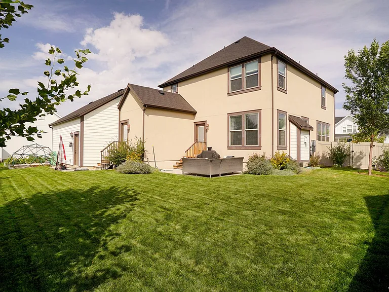 321 Autumn Cherry Way — Photo 35