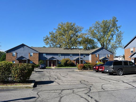 3rd image of 601 Wooddale Ter #611-B