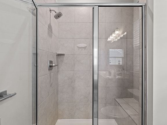 4th image of 1732 Defiance Dr #0