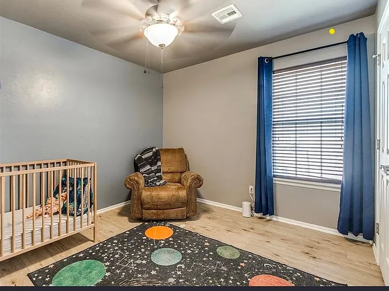 856 Shady Creek Ln — Photo 8