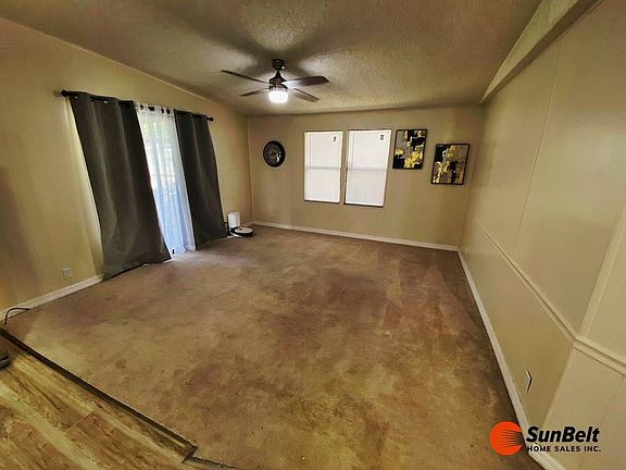 4th image of 15 Dover Falls Rd