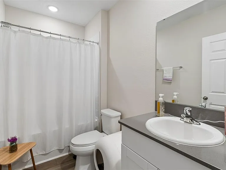 4023 Gardenia Ave — Photo 27
