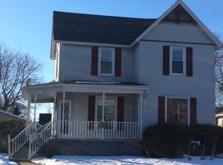 223 Williams St, Cambria, WI 53923