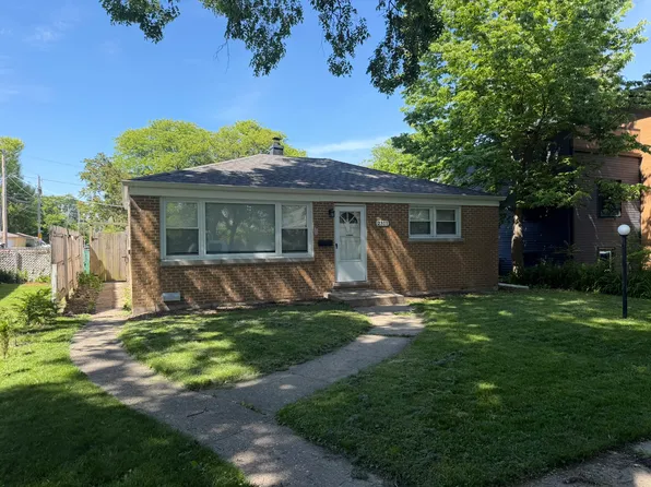 2311 Lake St, Evanston, IL 60201