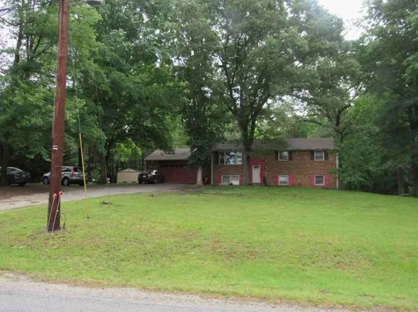 100 Sandy Ridge Rd, Fredericksburg, VA 22405