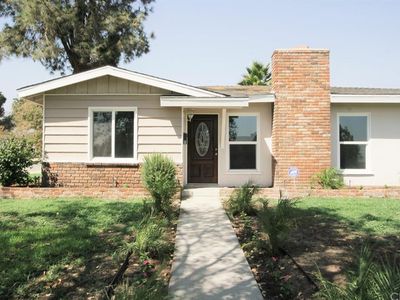 1356 Los Flores Dr, San Bernardino, CA, 92404