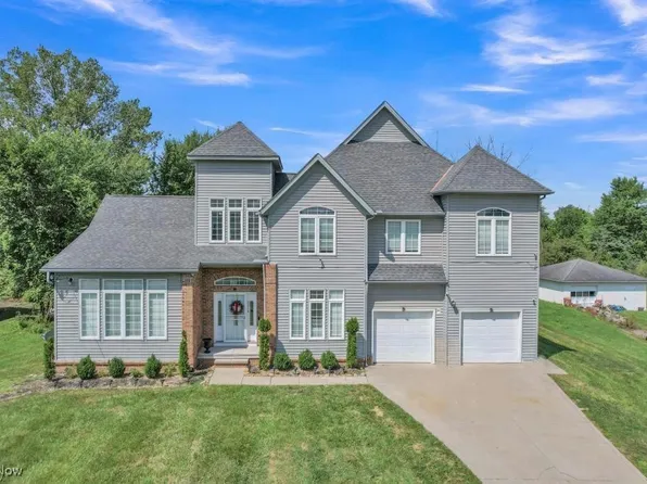 7310 Lamson Rd, Bedford, OH 44146