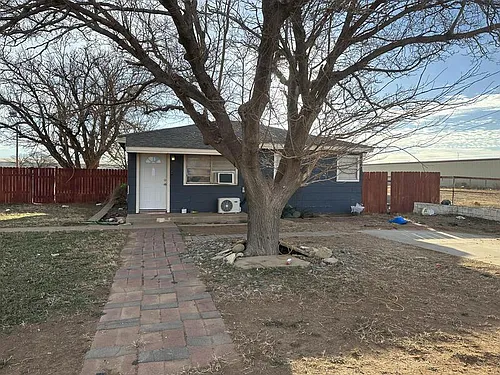 7701 County Road 1500 Photo 1 7701 County Road 1500 Photo 1