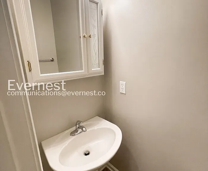 1035 Summerhaven Rd — Photo 24