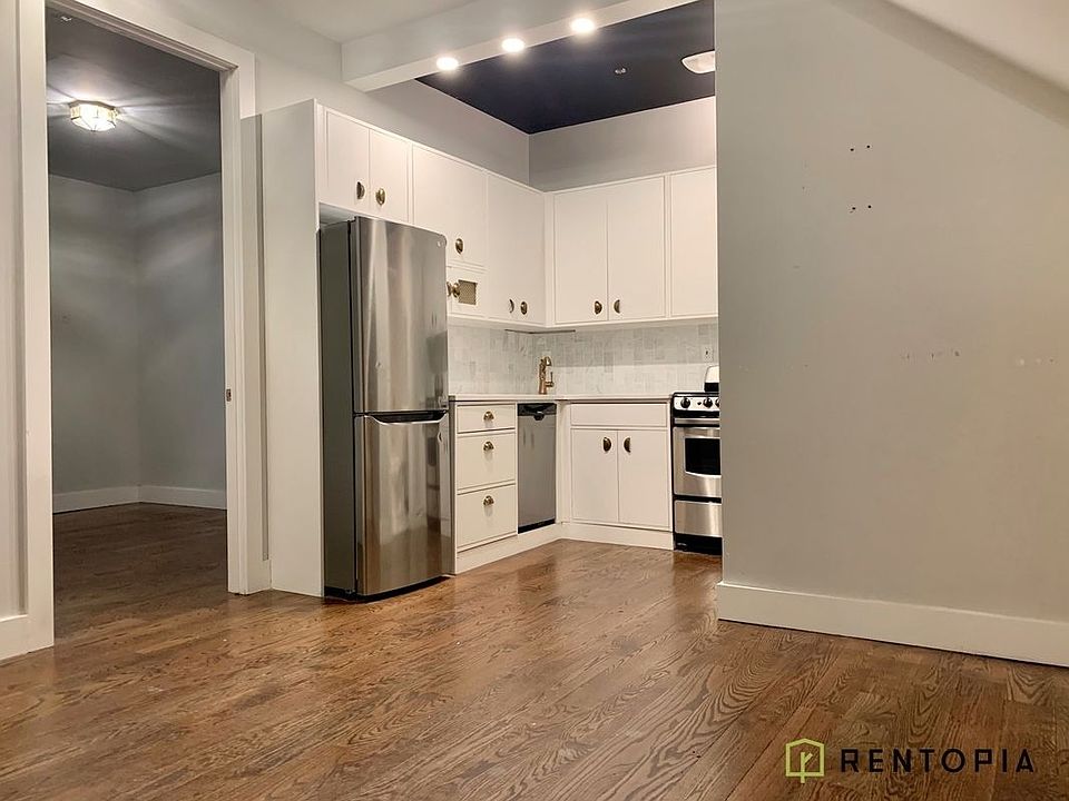 1st image of 489 Washington Ave #2I