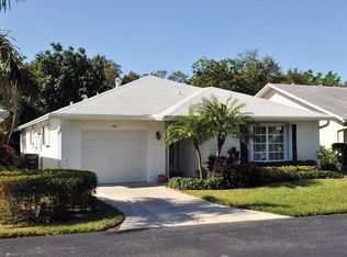 261 Del Rio Blvd, Boca Raton, FL 33432