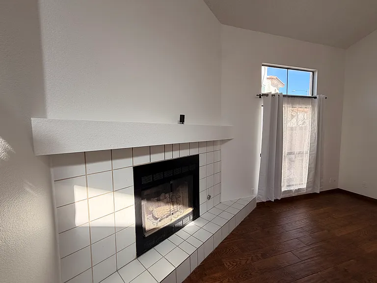 6665 Gatehouse Ln — Photo 9