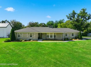 95 Mundys Landing Rd, Versailles, KY 40383