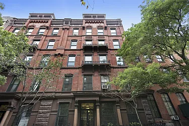 Sold by Nest Seekers International