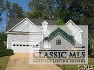 138 Springlake Dr, Athens, GA 30605