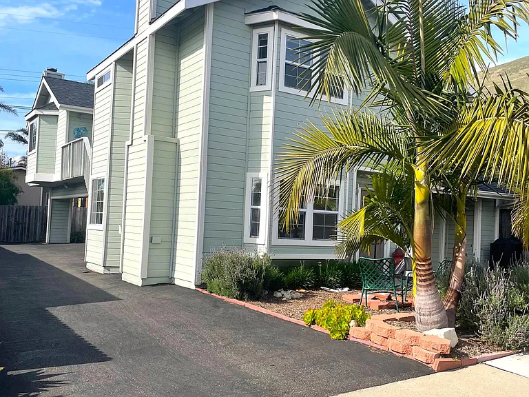 118 Palisade Ave #A — Photo 3