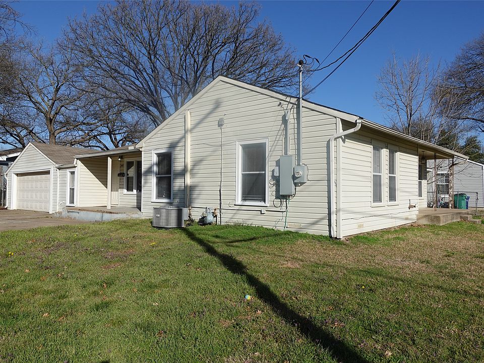 1st image of 800 1st Ave