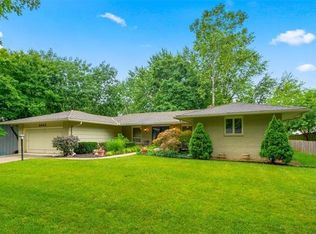 6033 W 89th St, Overland Park, KS 66207