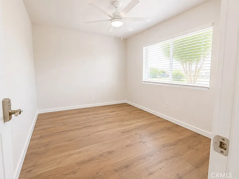 1404 Highridge St — Photo 24