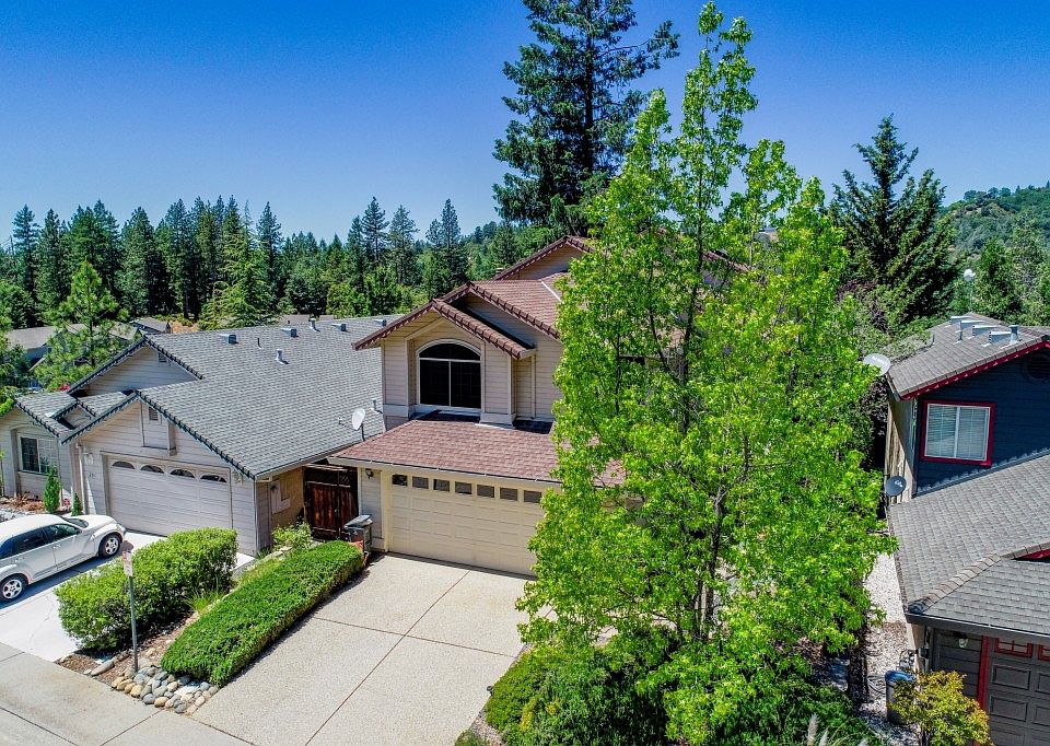 1st image of 283 Canyon Creek Cir