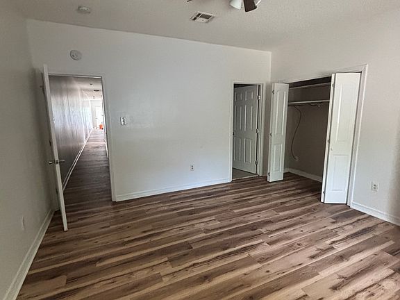 3rd image of 7913 Olive St