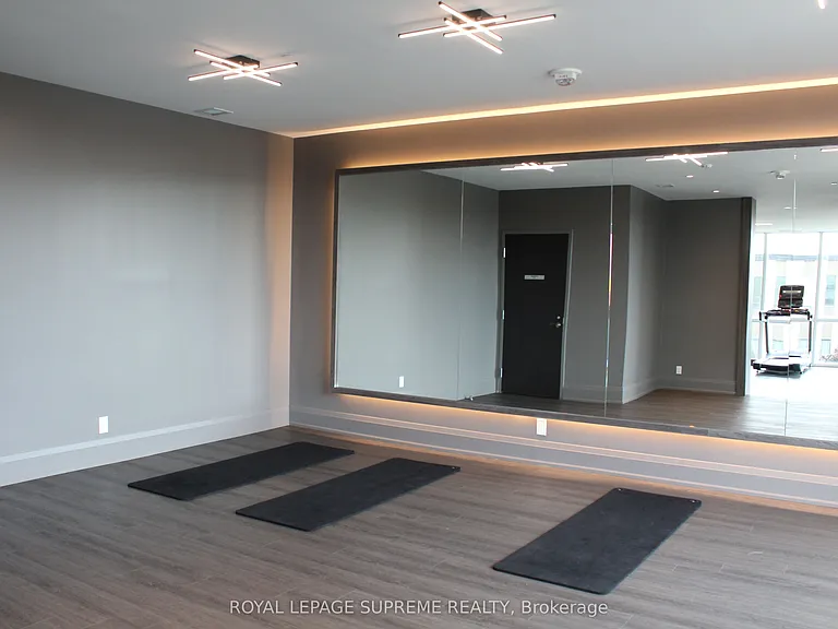 15 Lynch St #606 — Photo 21
