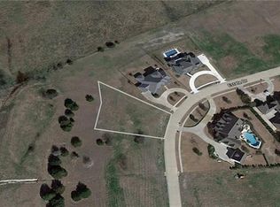 1204 Estate Dr, Ennis, TX 75119