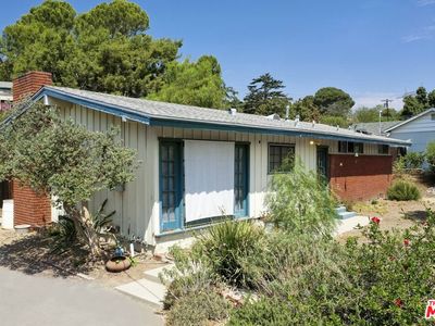 10571 Wheatland Ave, Sunland, CA, 91040
