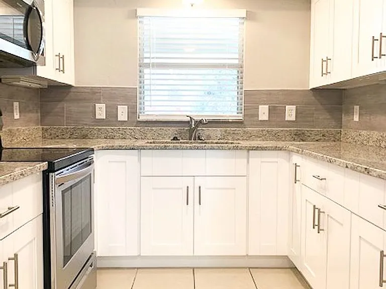 2177 Longwood Lake Mary Rd #1 — Photo 2