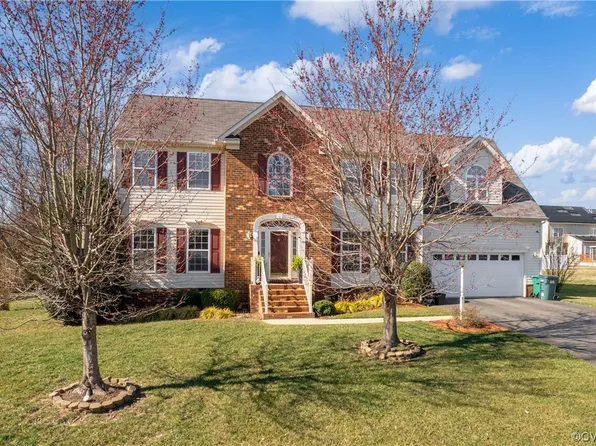 121 Point Hollow Pl, Richmond, VA 23227