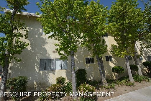 1st image of 974 Ashland Ave APT 7