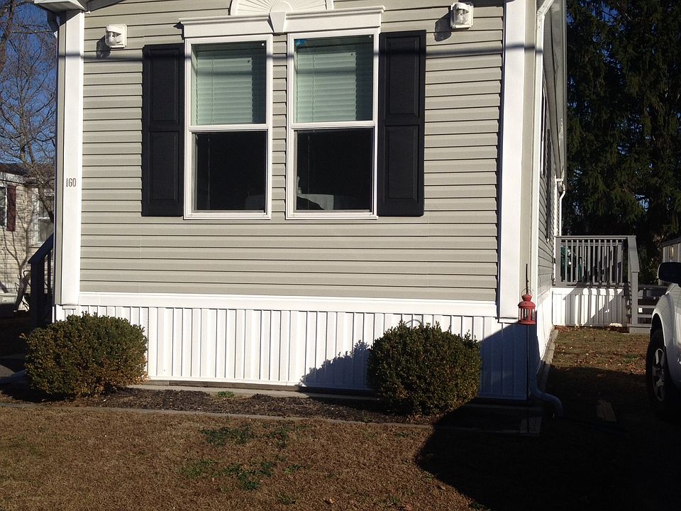 1st image of 160 Cooper Ln
