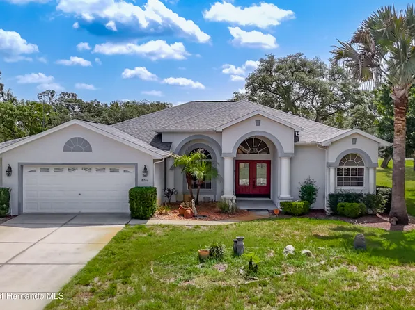 8206 Pinehurst Dr, Spring Hill, FL 34606