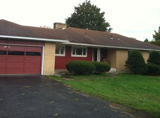 56 Tor Ct, Pittsfield, MA 01201