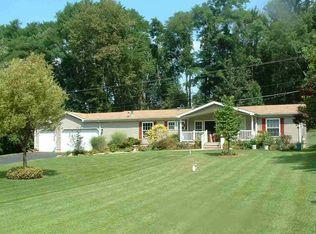 3700 Hendee Rd, Jackson, MI 49201