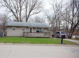 5005 SW 13th St, Des Moines, IA 50315