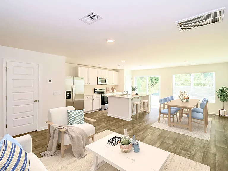 95 Striker Rd — Photo 2
