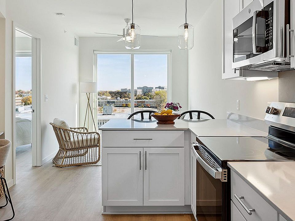 Plan B13 Kitchen