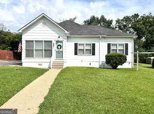 2004 32nd St, Valley, AL 36854