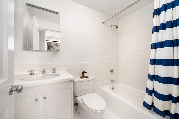 Sold by Compass | media 8