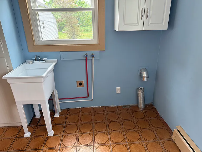 6696 Madison Rd — Photo 22