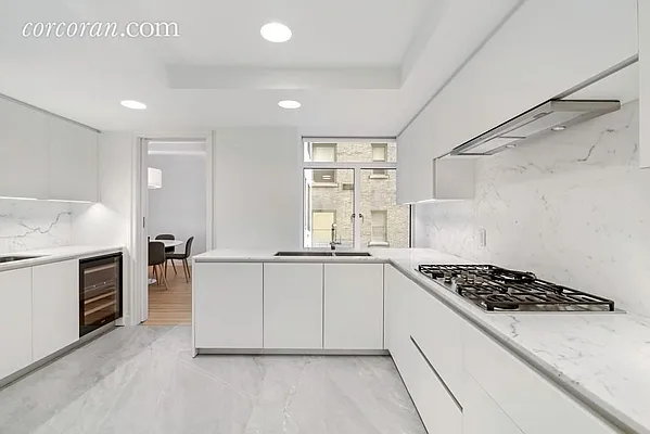 Sold by Corcoran | media 23