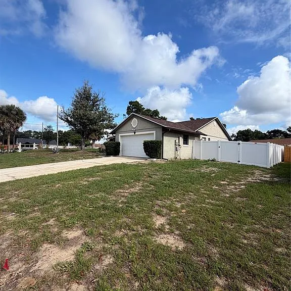 6933 Rembrandt Dr — Photo 5