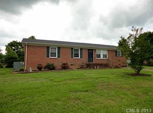 4013 Windwood Dr, Gastonia, NC 28056