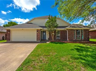 1306 Mullins Loop N, College Station, TX 77845