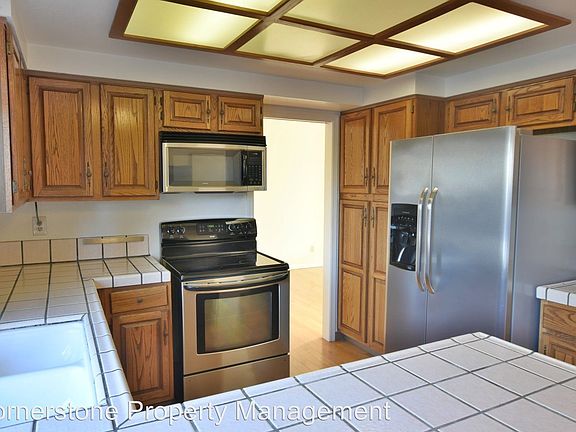 3rd image of 6574 Leyland Park Dr