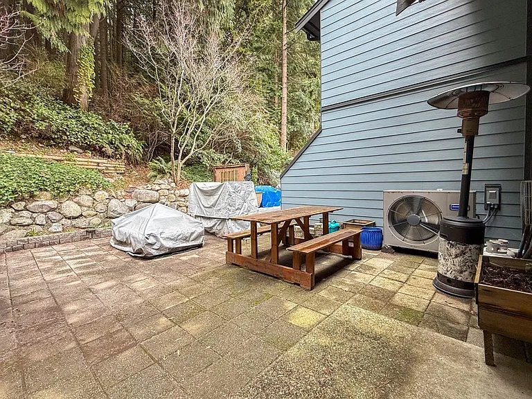 1530 McNair Dr — Photo 37