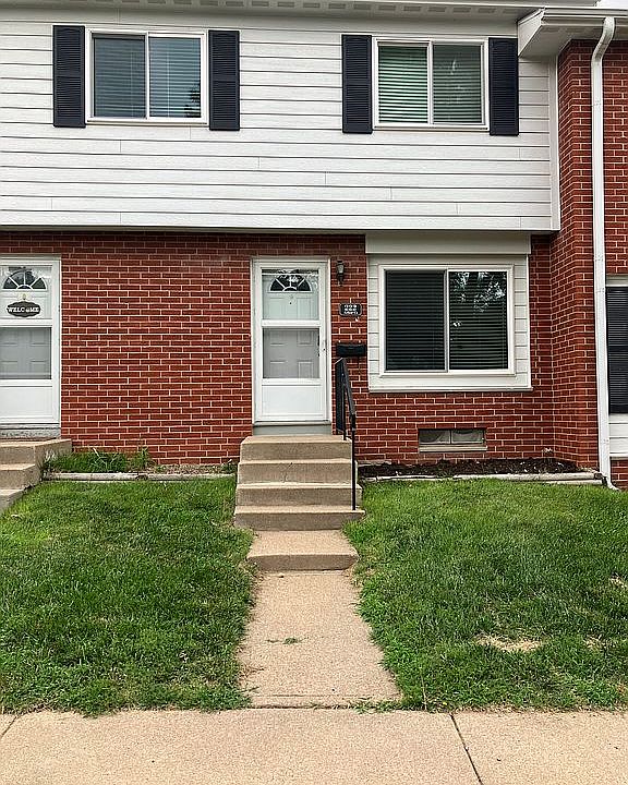 1st image of 222 Arbor Ct