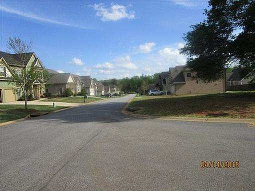 2nd image of 109 Claiborne Rd